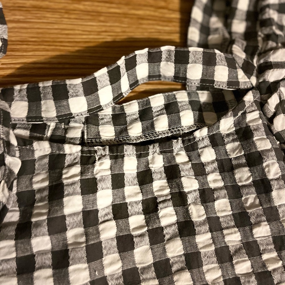 Button down - Picture 5 of 5